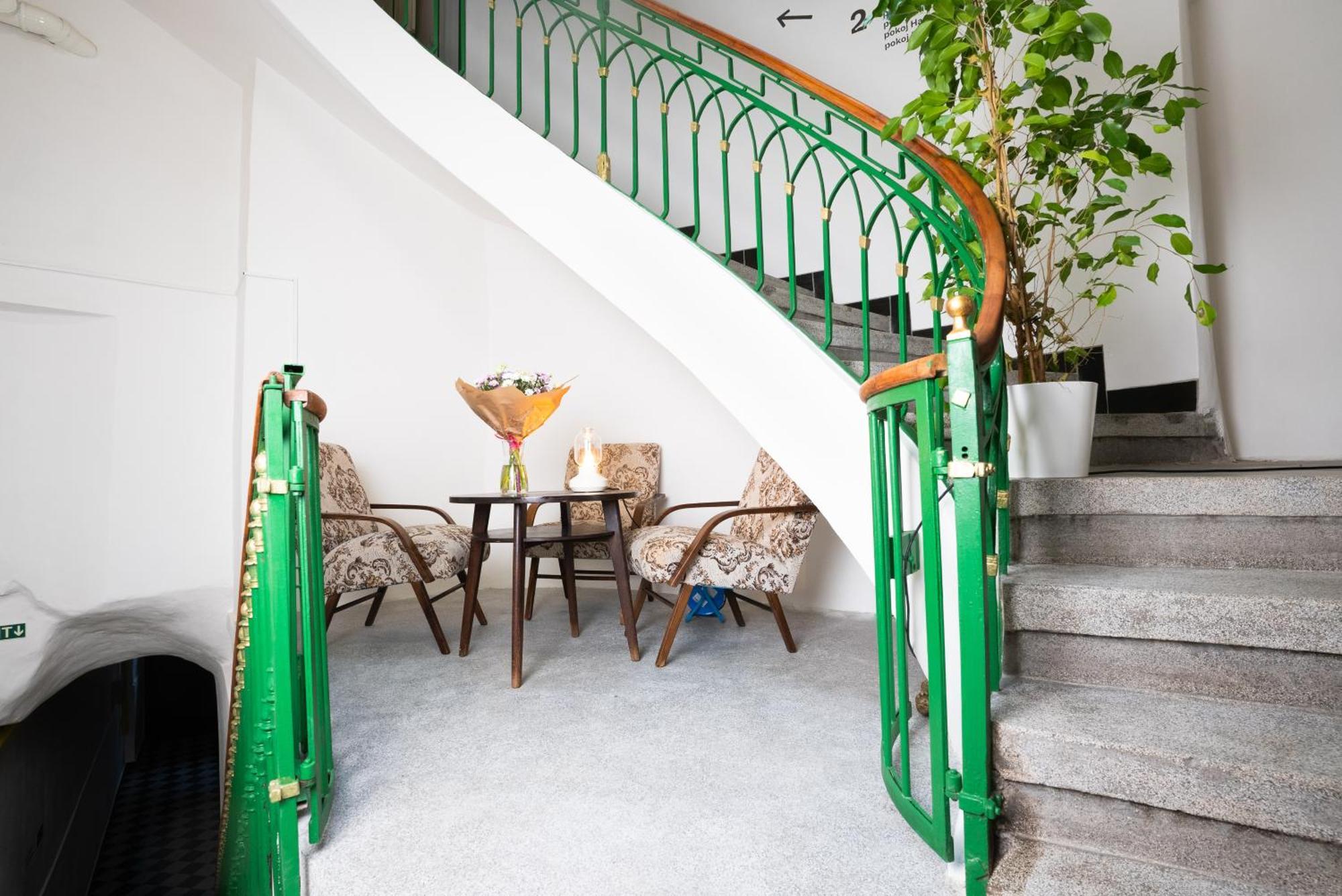 White Wolf House Hostel & Apartments Prague Extérieur photo